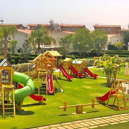 Jaz Little Venice Golf Resort Ain Sukhna Bagian luar foto Playground in El Alamein