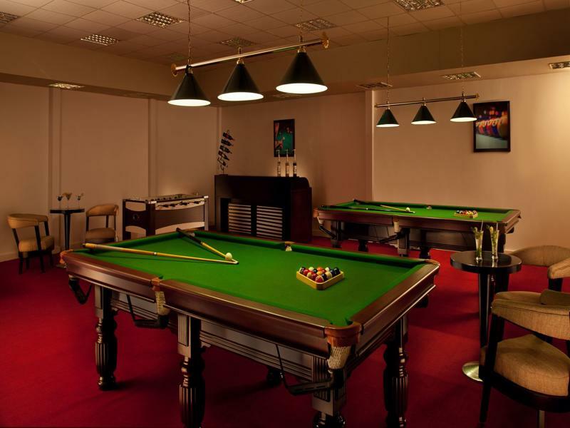 Jaz Little Venice Golf Resort Ain Sukhna Bagian luar foto A snooker table