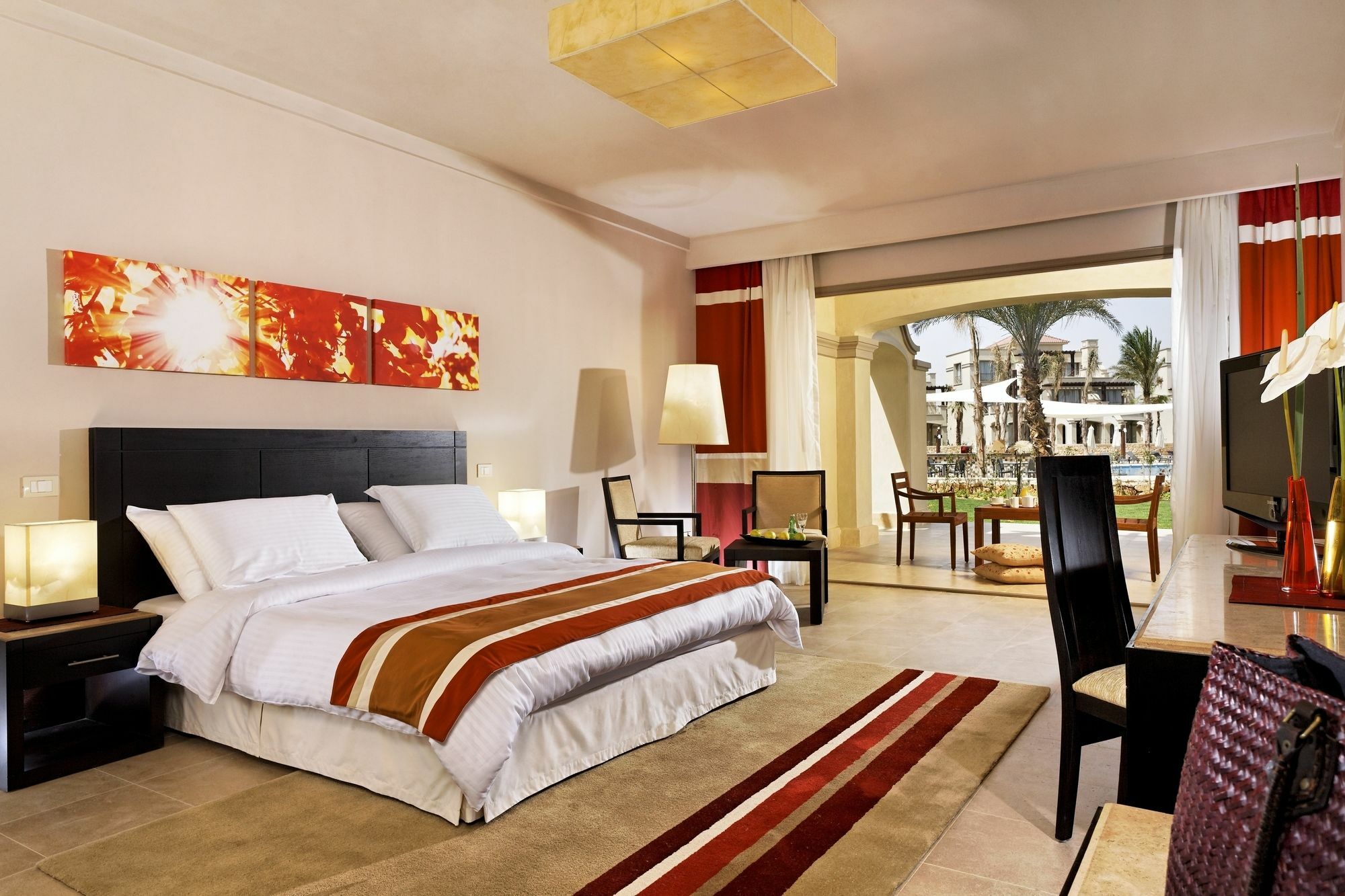 Jaz Little Venice Golf Resort Ain Sukhna Bagian luar foto A room at the Hilton Sharm El Sheikh